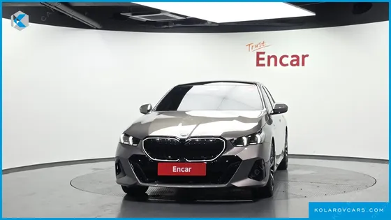 BMW 5 SERIES 530E M SPORT