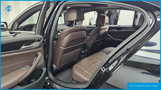 BMW 5 SERIES 530E M SPORT