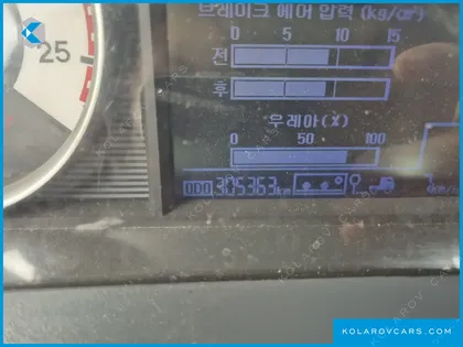 HYUNDAI TRAGO 10X4