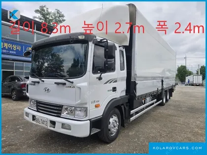 HYUNDAI MEGA TRUCK GOLD