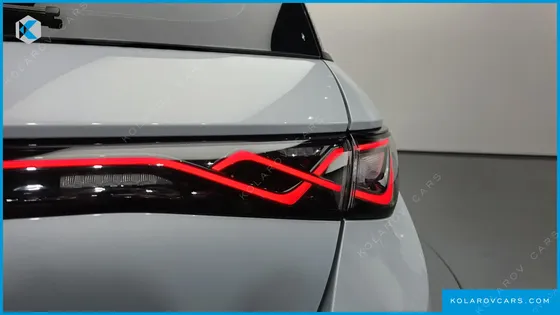 BYD DOLPHIN BASE