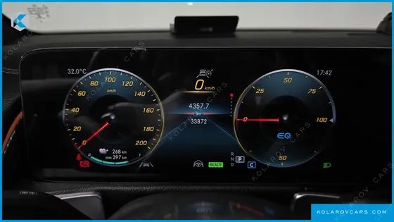 MERCEDES EQB EQB300 4MATIC AMG LINE