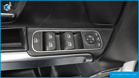MERCEDES EQB EQB300 4MATIC AMG LINE