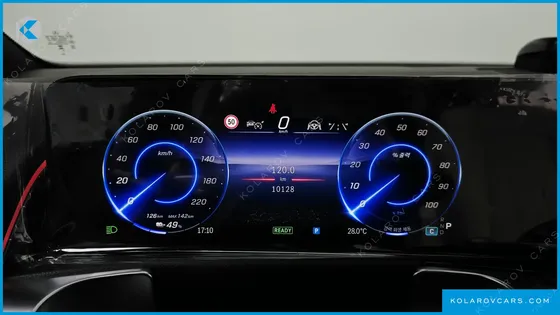 MERCEDES EQB EQB300 4MATIC