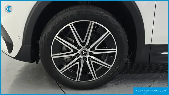 MERCEDES EQB EQB300 4MATIC AMG LINE