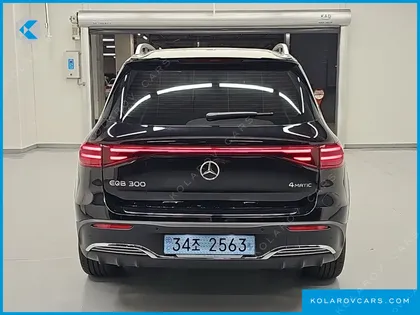 MERCEDES EQB EQB300 4MATIC AMG LINE