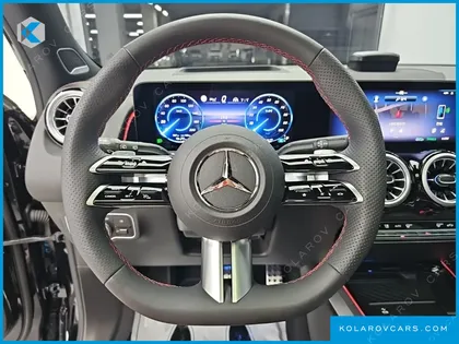 MERCEDES EQB EQB300 4MATIC AMG LINE