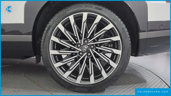HYUNDAI SANTA FE GASOLINE 2.5T 4WD