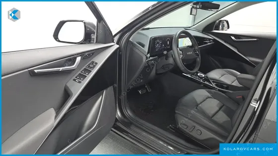 KIA NIRO SIGNATURE