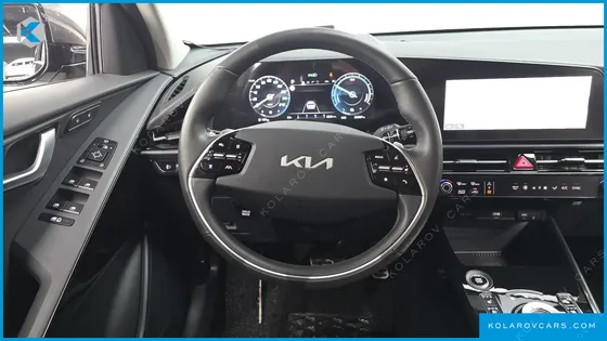 KIA NIRO SIGNATURE