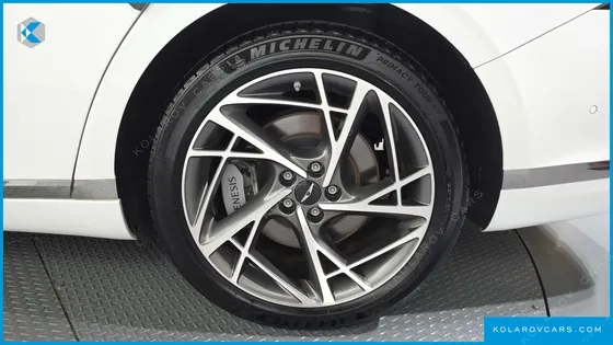 GENESIS G90 GASOLINE 3.5 TURBO AWD