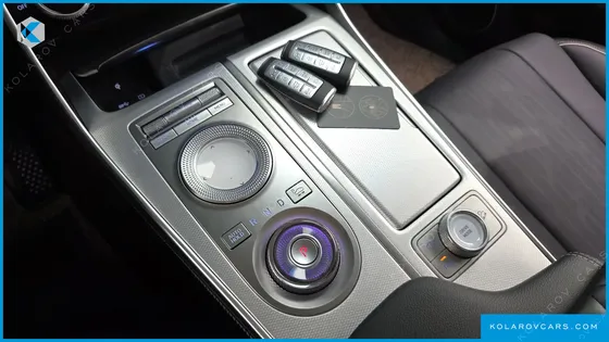 GENESIS GV80 2.5T GASOLINE 2WD