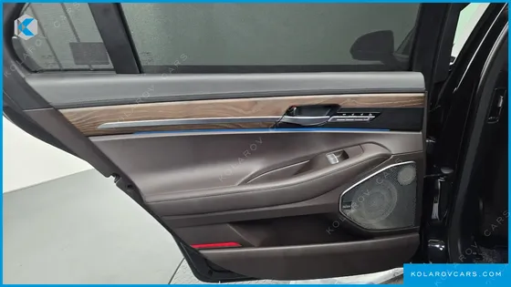GENESIS G90 5.0 AWD