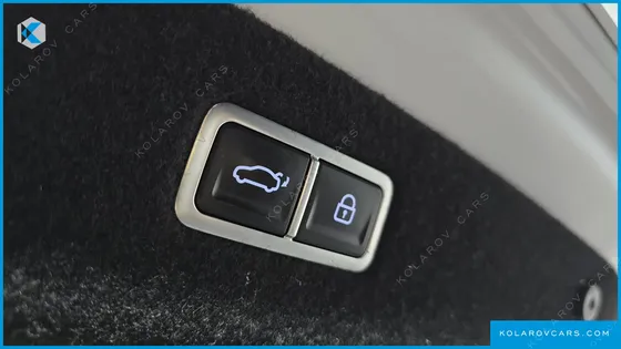 GENESIS G90 GASOLINE 3.5 TURBO AWD