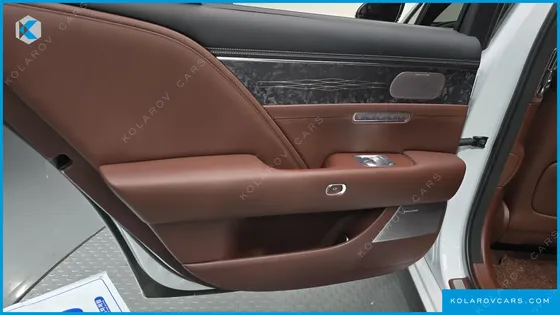 GENESIS G90 GASOLINE 3.5 TURBO AWD