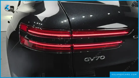 GENESIS GV70 2.5T GASOLINE 2WD