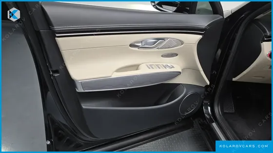 GENESIS GV70 2.5T GASOLINE 2WD