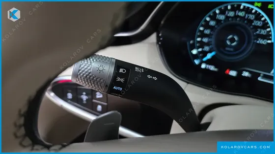 GENESIS GV70 2.5T GASOLINE 2WD