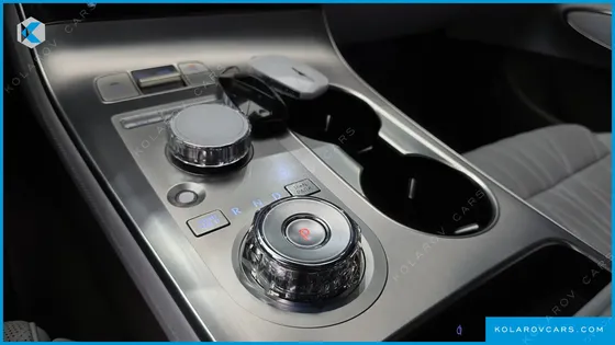 GENESIS GV70 2.5T GASOLINE 2WD