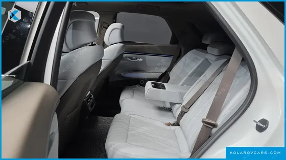 GENESIS GV70 2.5T GASOLINE 2WD