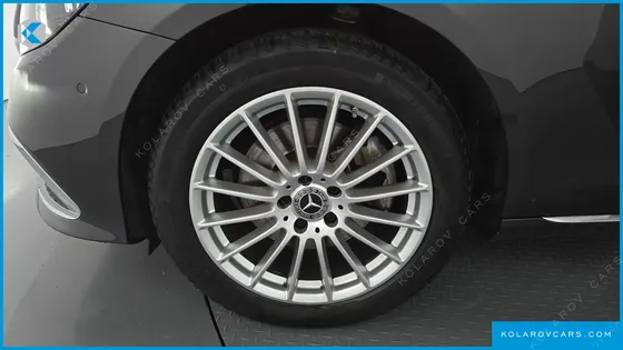 MERCEDES E-CLASS E220D 4MATIC EXCLUSIVE