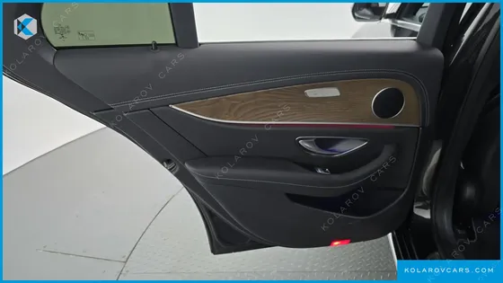MERCEDES E-CLASS E220D 4MATIC EXCLUSIVE