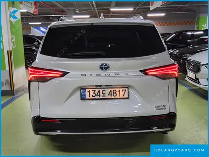 TOYOTA SIENNA 2.5 HYBRID 2WD