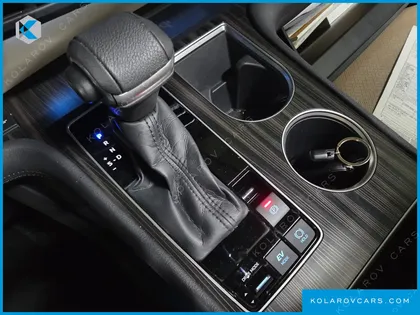 TOYOTA SIENNA 2.5 HYBRID 2WD