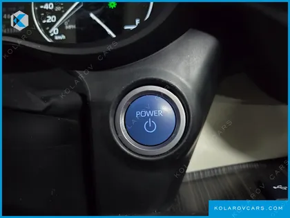 TOYOTA SIENNA 2.5 HYBRID 2WD
