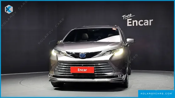 TOYOTA SIENNA 2.5 HYBRID 2WD
