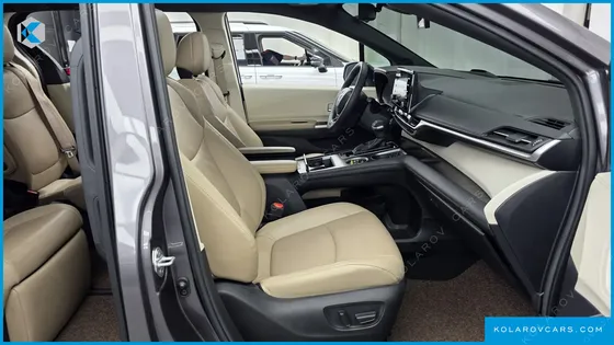 TOYOTA SIENNA 2.5 HYBRID 2WD