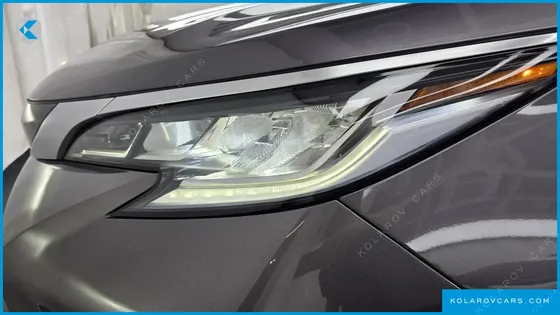 TOYOTA SIENNA 2.5 HYBRID 2WD