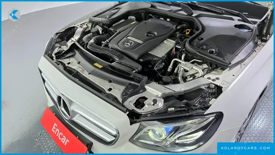 MERCEDES E-CLASS E300 4MATIC AMG LINE
