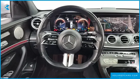 MERCEDES E-CLASS E220D 4MATIC AMG LINE
