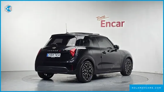 MINI COOPER FAVOURED