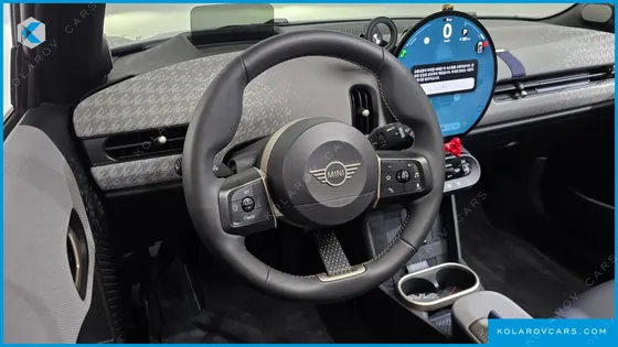MINI COOPER FAVOURED