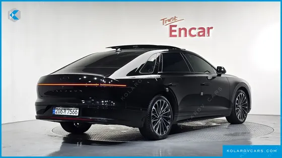 HYUNDAI GRANDEUR CALLIGRAPHY