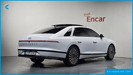 HYUNDAI GRANDEUR CALLIGRAPHY