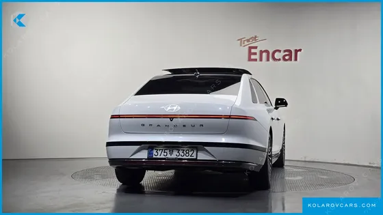 HYUNDAI GRANDEUR CALLIGRAPHY