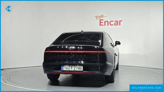 HYUNDAI GRANDEUR CALLIGRAPHY