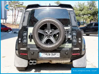 LAND ROVER DEFENDER 90 D250 SE