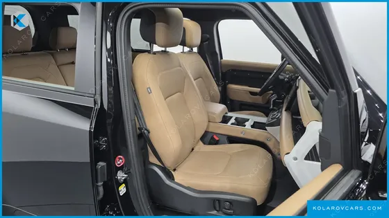 LAND ROVER DEFENDER 110 P300 X-DYNAMIC SE