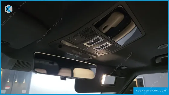 LAND ROVER DEFENDER 110 P300 X-DYNAMIC SE
