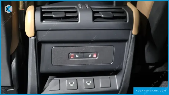 LAND ROVER DEFENDER 110 P300 X-DYNAMIC SE