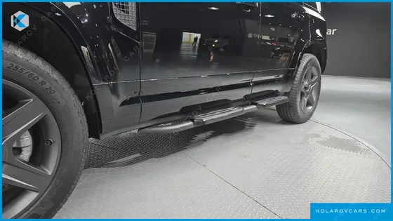LAND ROVER DEFENDER 110 P300 X-DYNAMIC SE