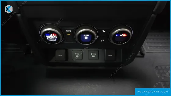 LAND ROVER DEFENDER 90 D250 SE