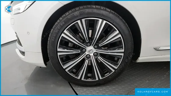 VOLVO S90 B5 INSCRIPTION