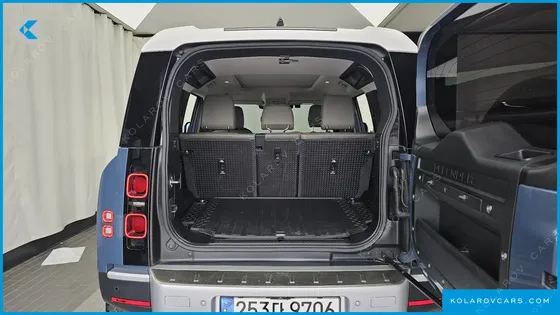 LAND ROVER DEFENDER 110 D240 SE