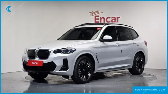 BMW IX3 M SPORTS