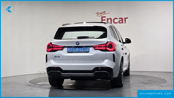 BMW IX3 M SPORTS